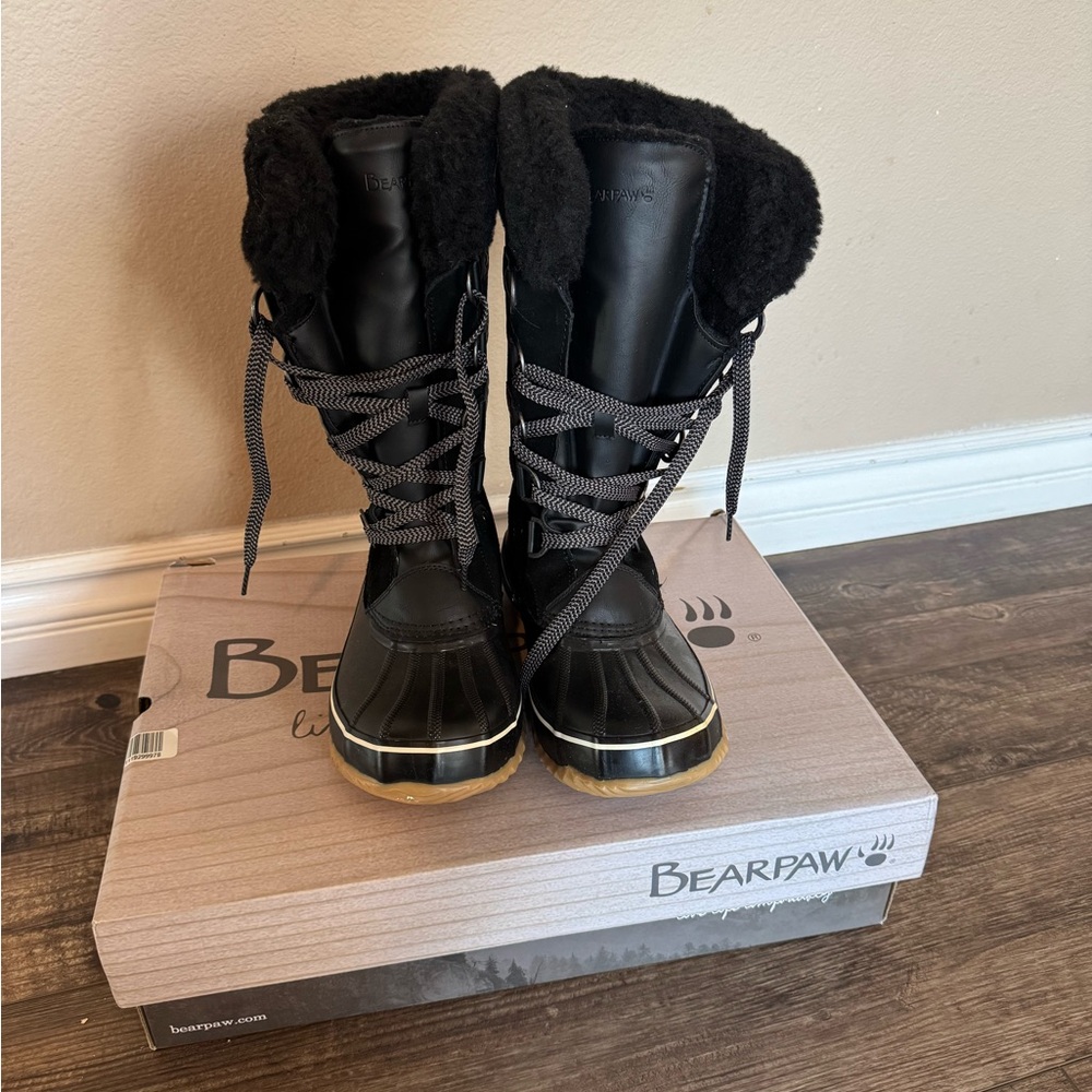 Bear paw winter boots 🥾